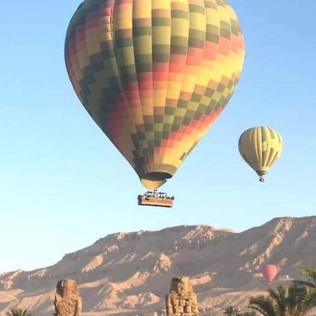 Bob Marley Bed & Breakfast & Restaurant Luxor Luaran gambar